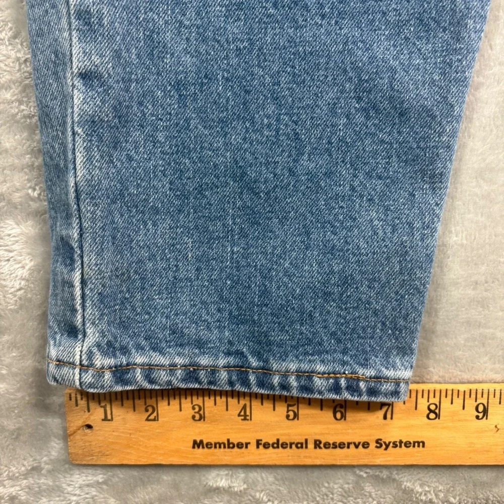 Levi's 550 Jeans Mens 38x32 Blue Relaxed Fit Tapered Leg Medium Wash Made in USA
